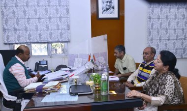 5000 नए डेयरी बूथ खोले जाने की बजट घोषणा का समयबद्ध हो क्रियान्वयन —शासन सचिव, गोपालन विभाग -ग्रामीण एवं शहरी क्षेत्रों में बेरोजगार युवाओं के लिए डेयरी क्षेत्र में रोजगार के अवसर होंगे सृजित