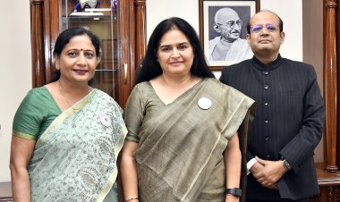 राष्ट्रीय विज्ञान दिवस: मुख्य सचिव को बैज पहनाकर अभियान की शुरूआत, - विज्ञान एवं प्रौद्योगिकी विभाग के अतिरिक्त मुख्य सचिव ने दी अभियान की जानकारी, - स्कूल-कॉलेजों में 15 दिन तक आयोजित होंगे कार्यक्रम, विशेष दिवसों पर विज्ञान चर्चा भी