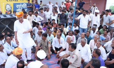 धुंधाड़ा:अराजकता में बाज़ार बंद: गुस्साए व्यापारी सड़कों पर उतरे"