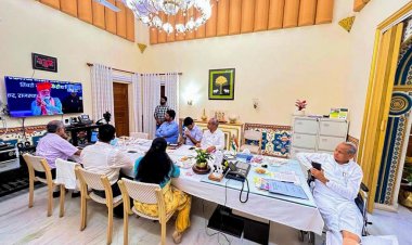 लगता है प्रधानमंत्री घबरा गए तभी बार-बार राजस्थान आ रहे हैं', गहलोत ने कसा तंज