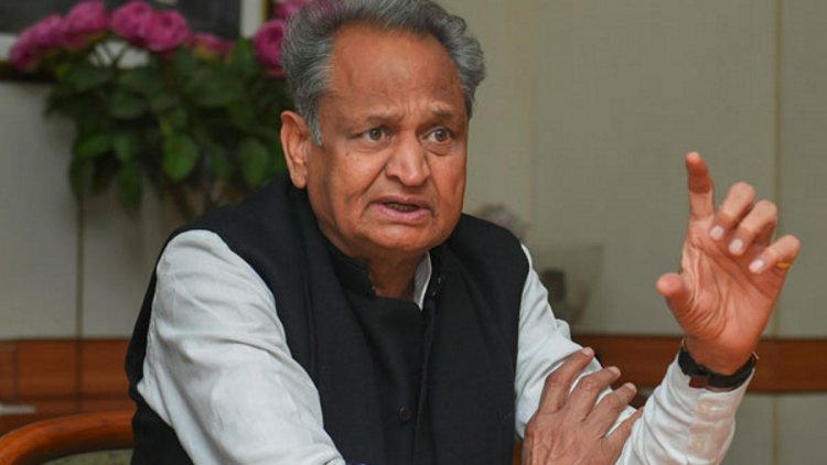 मुख्यमंत्री की बड़ी घोषणा- बिजली उपभोक्ताओं को अब नहीं देना होगा फ्यूल सरचार्ज राज्य सरकार वहन करेगी 2500 करोड़ रुपए