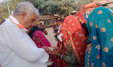 “डॉ. किरोड़ी लाल मीणा का जन-सम्पर्क कार्यक्रम: भाजपा के नेता संग भीड़भाड़ और उत्साह से भरा स्वागत”