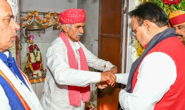 मुख्यमंत्री भजनलाल शर्मा ने नागौर के खरनाल स्थित जन-जन के आराध्य लोकदेवता श्री वीर तेजाजी की जन्म स्थली पर दर्शन किए